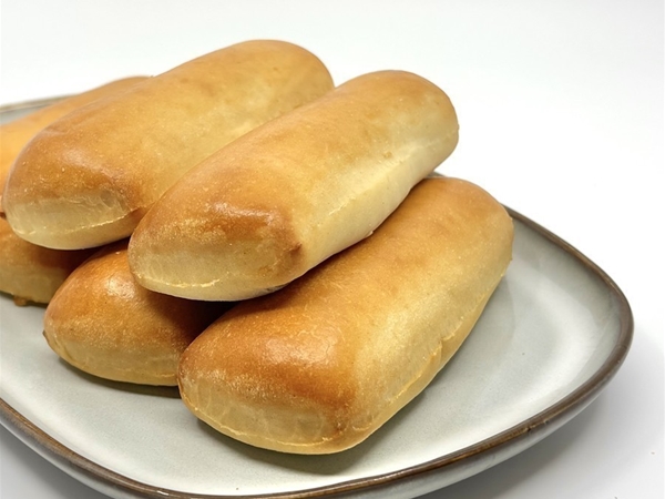 Alle dagen worstenbroodjes 6 voor &euro; 11.50